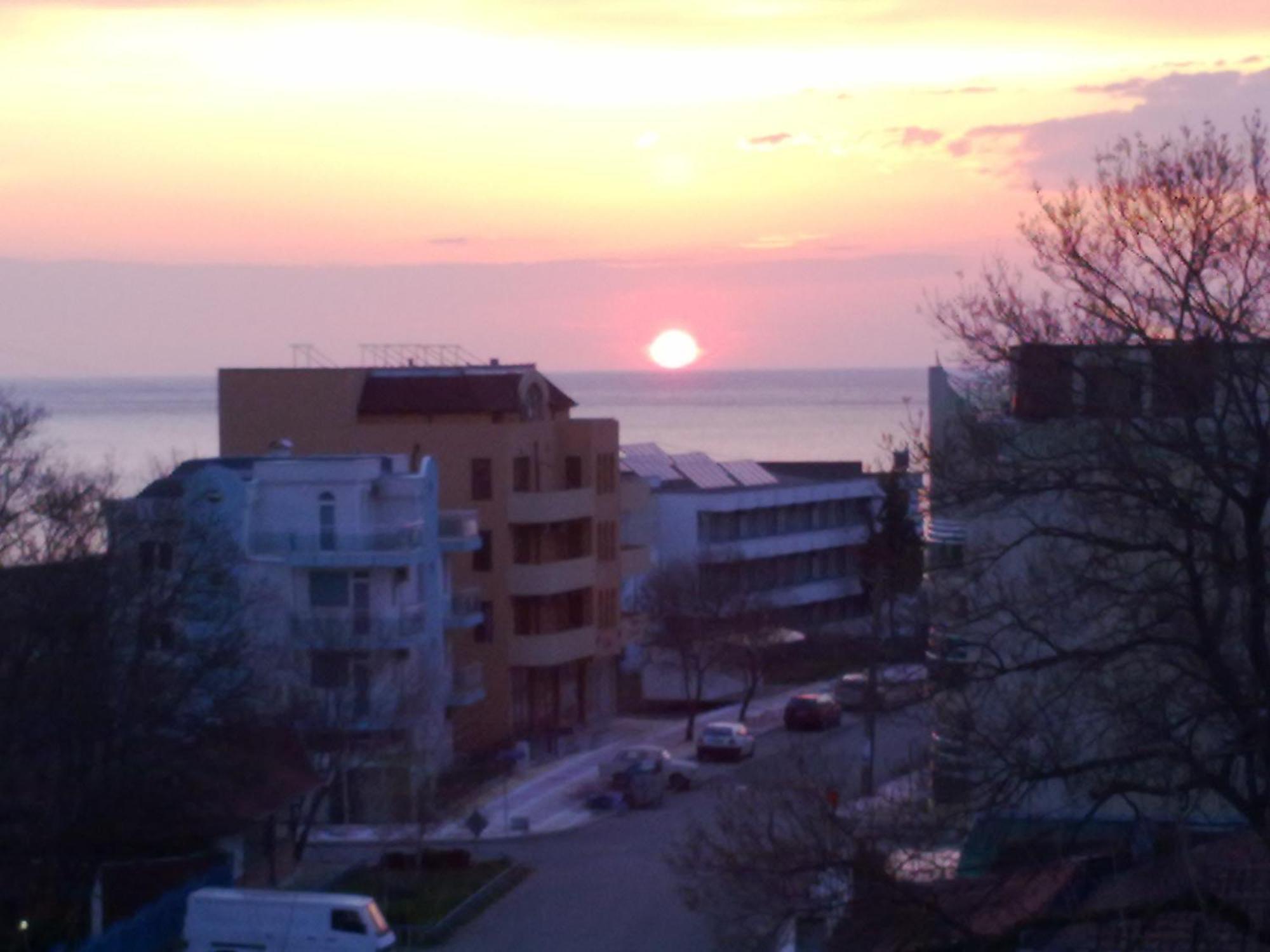 North 2* Primorsko